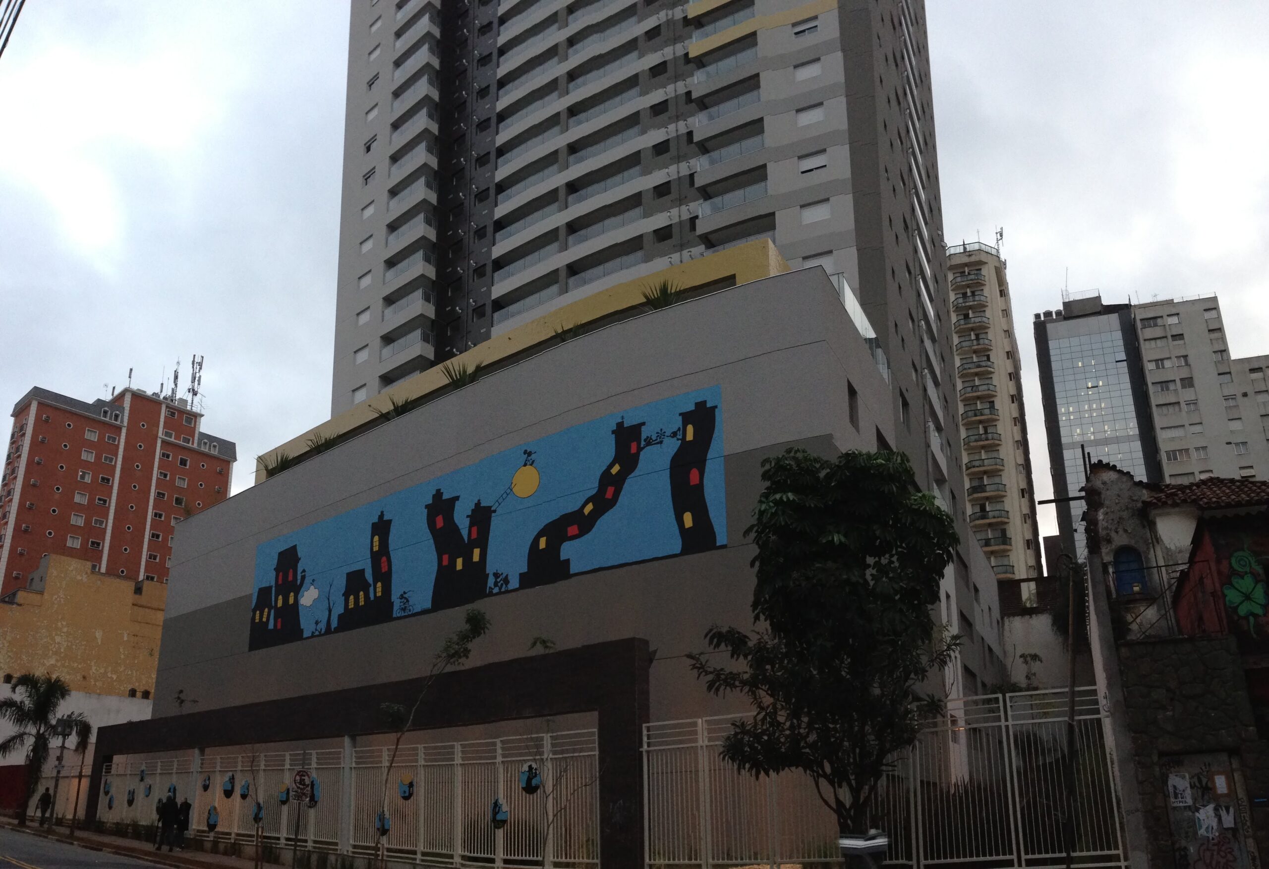 Fachada na Rua Augusta - 2013