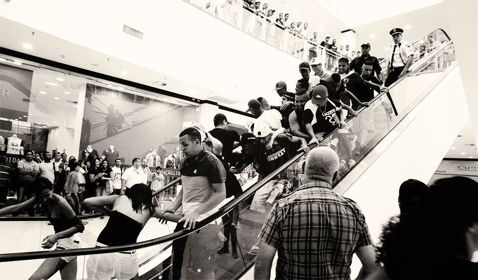 Rolezinho em Shoppings - 2014